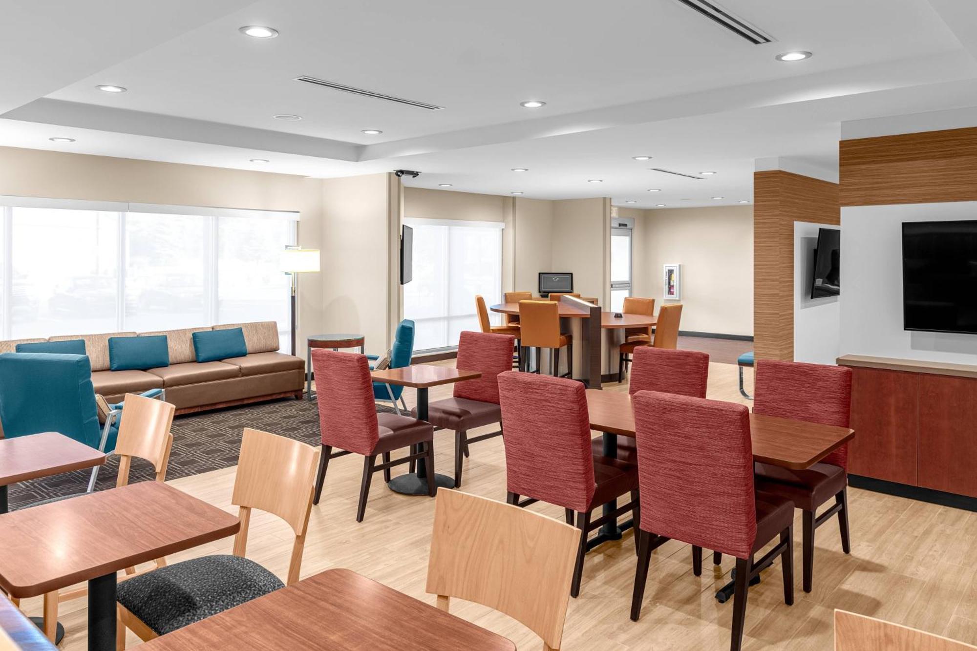 Towneplace Suites Cincinnati Fairfield Exteriér fotografie