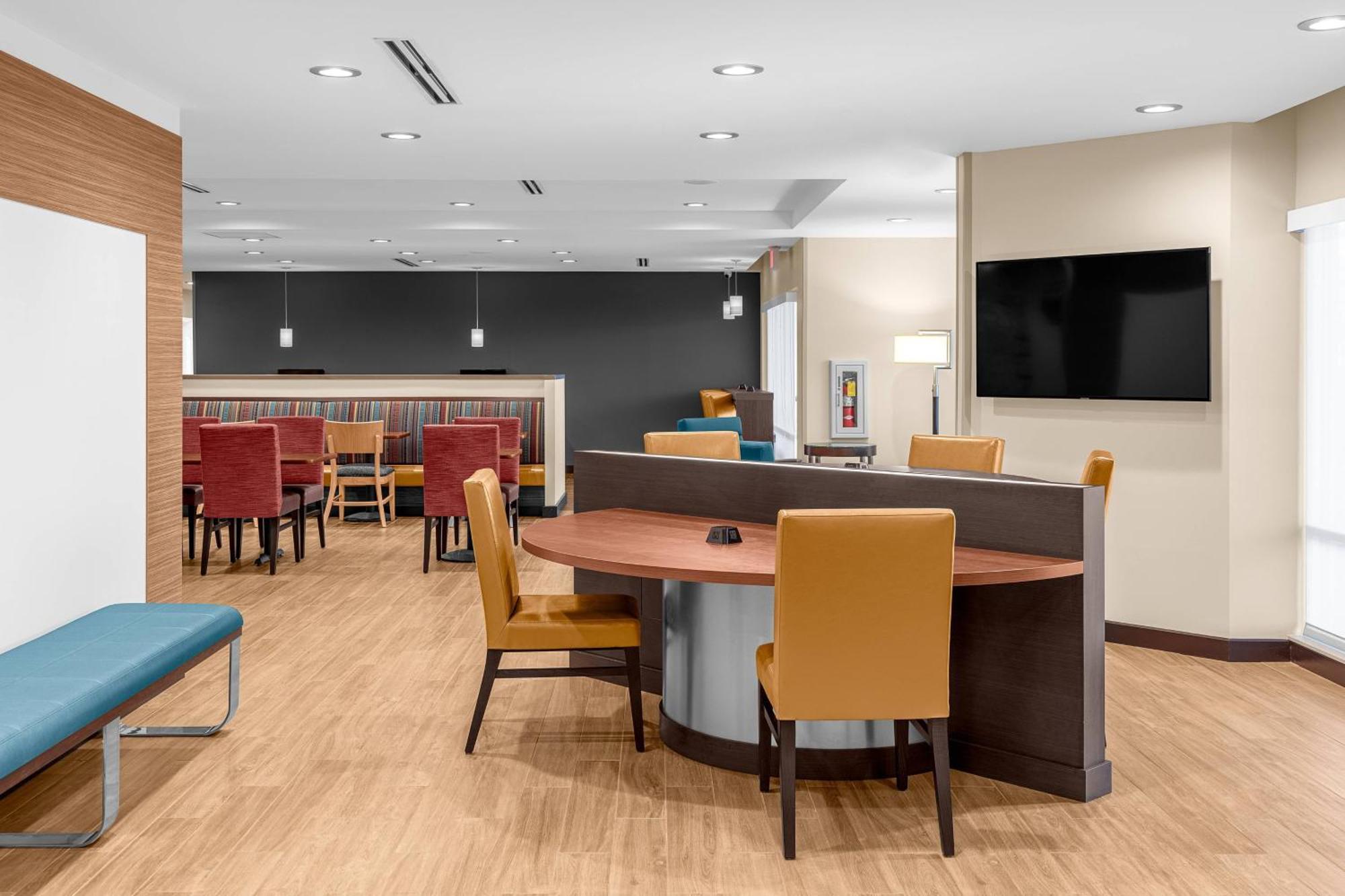 Towneplace Suites Cincinnati Fairfield Exteriér fotografie