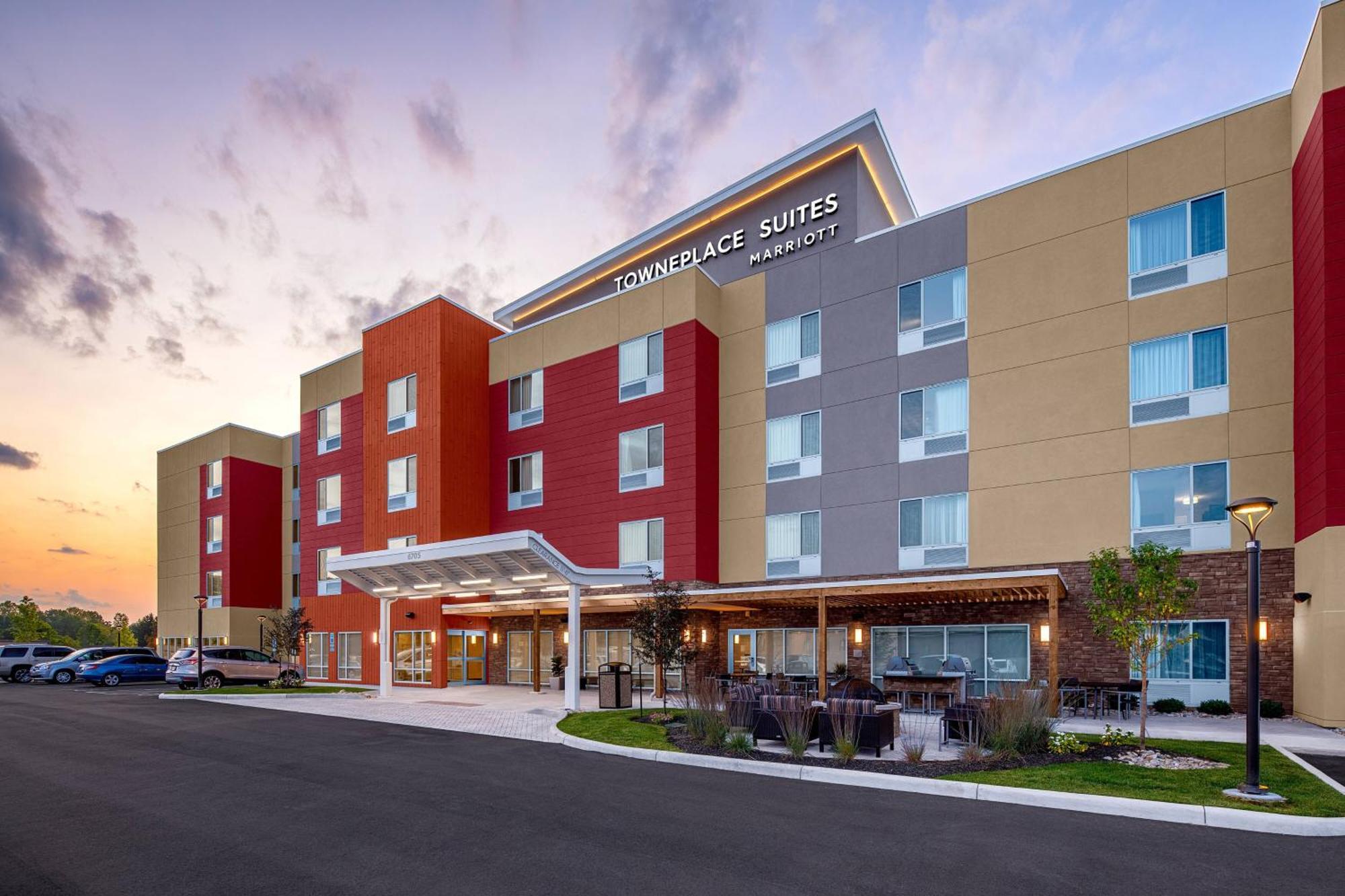 Towneplace Suites Cincinnati Fairfield Exteriér fotografie